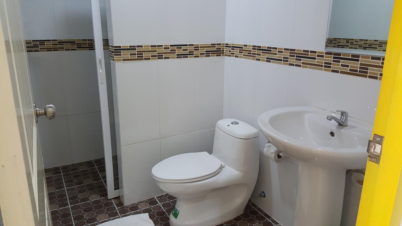 Charoensuk Grand Hotel Kabin Buri Exteriör bild